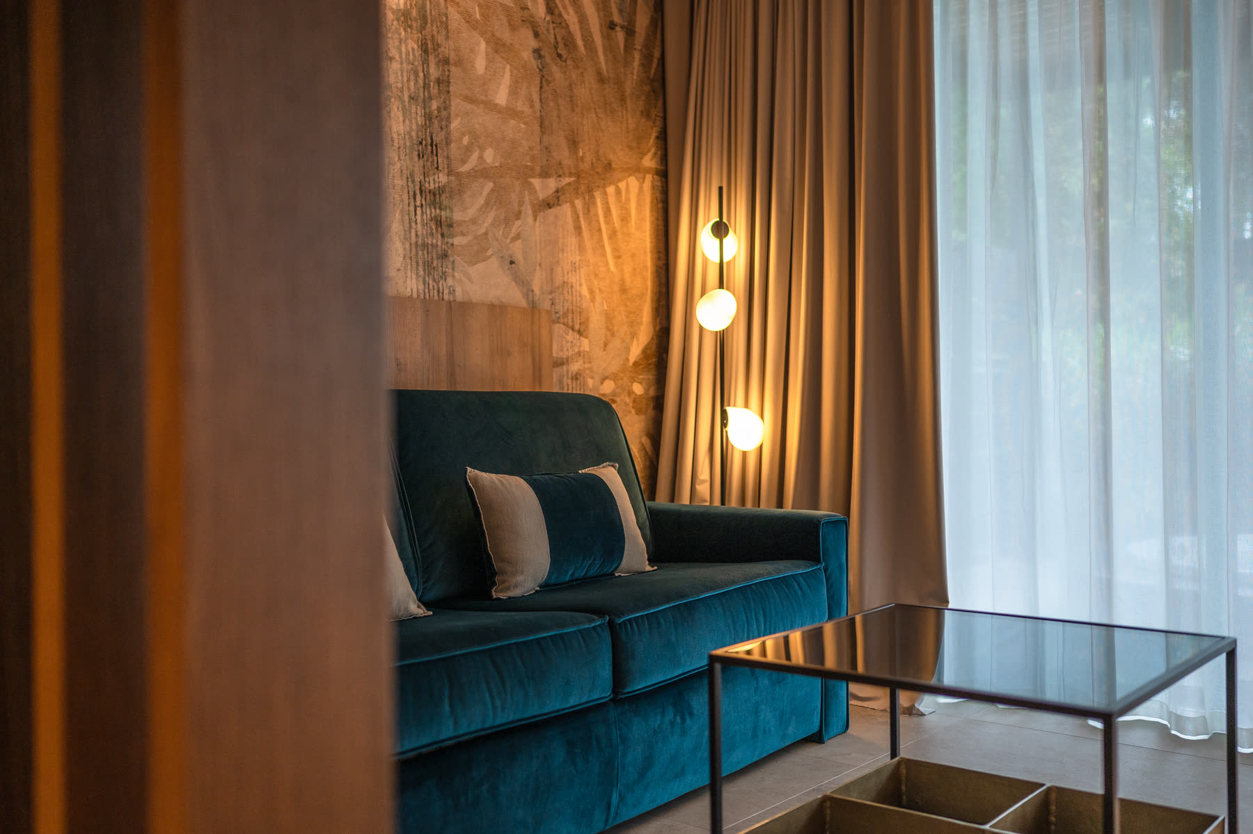 Hospitality selection 0068