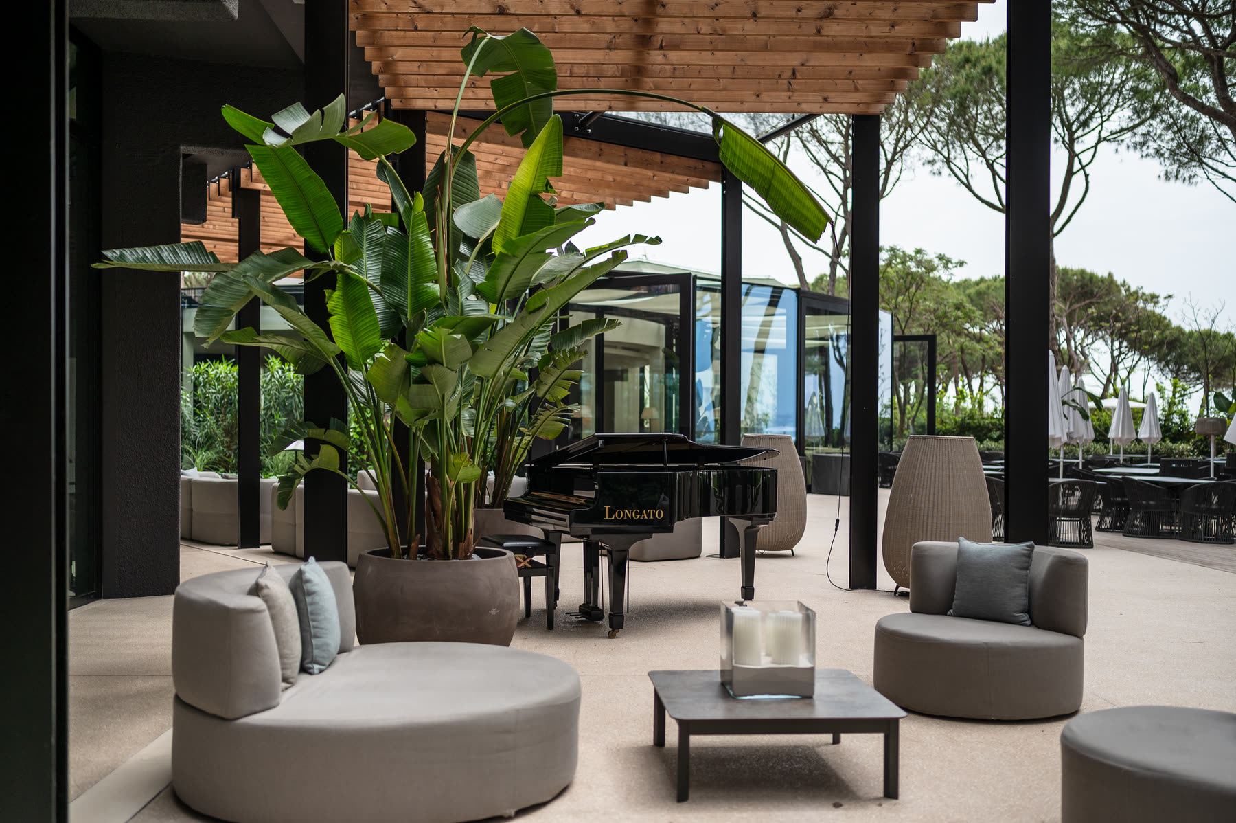Hospitality selection 0140